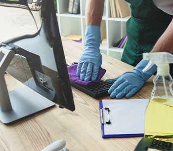 Perth-based cleaner arriving for professional service